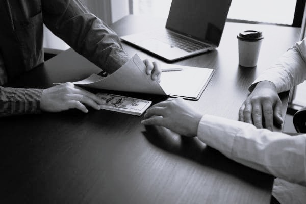 Investigación de competencia desleal para empresas